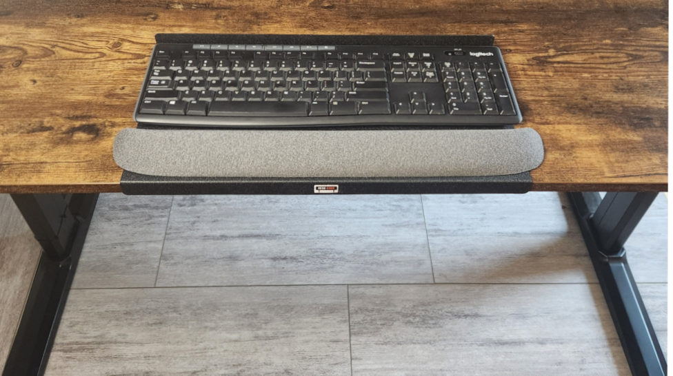 Keyboard Edge Keeper (w/ Wrist Pad Platform)